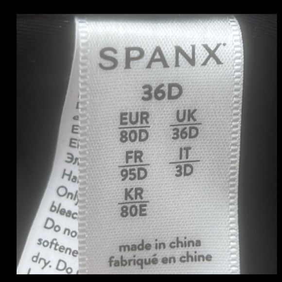 SPANX Swim Black Convertible Bra Top Women's Size 36D NWT - Picture 6 of 8